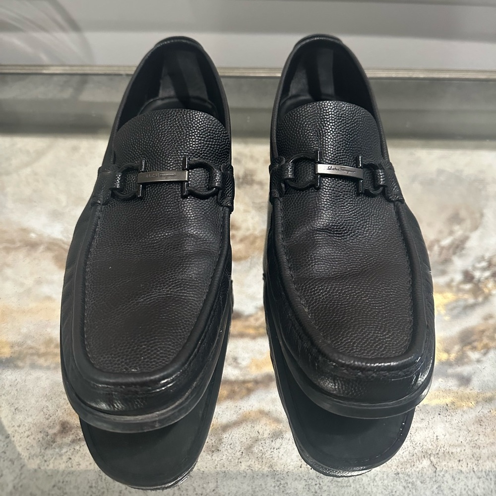 Ferragamo Mens Grained Leather Bit Loafer